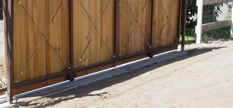 Rolling Gate Repair Service Castaic